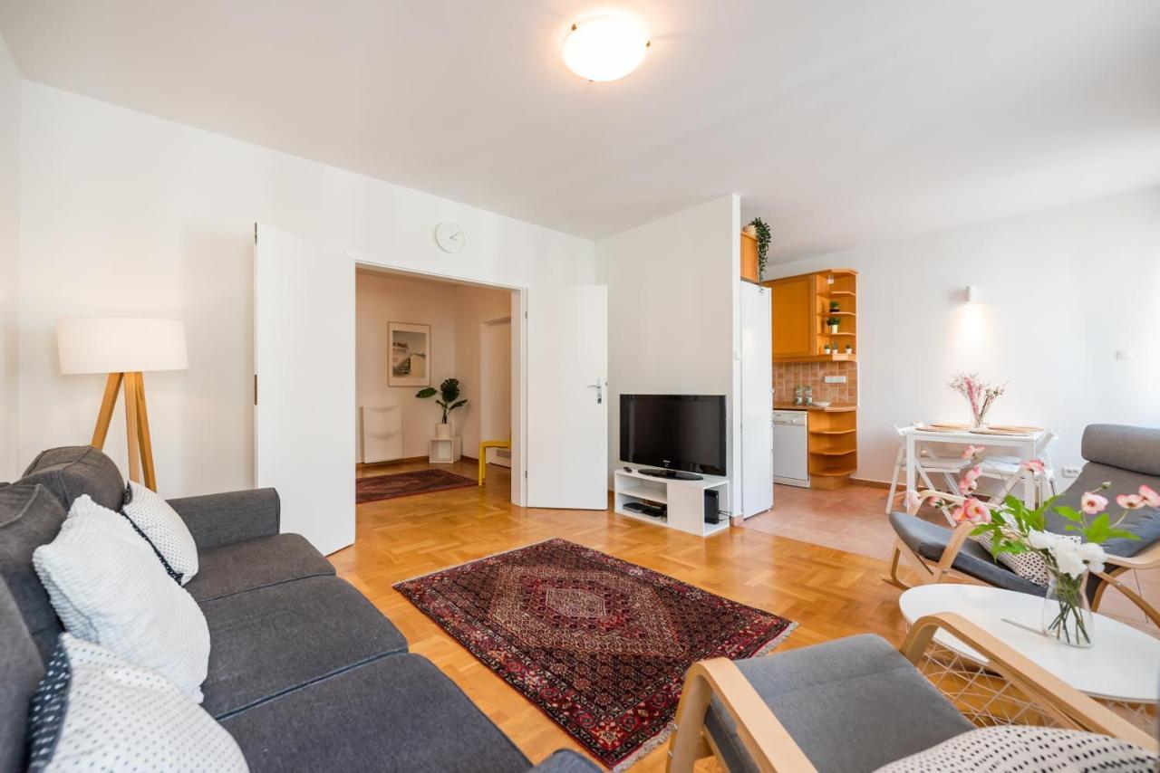 New Town Spacious Apartment Warsaw Luaran gambar