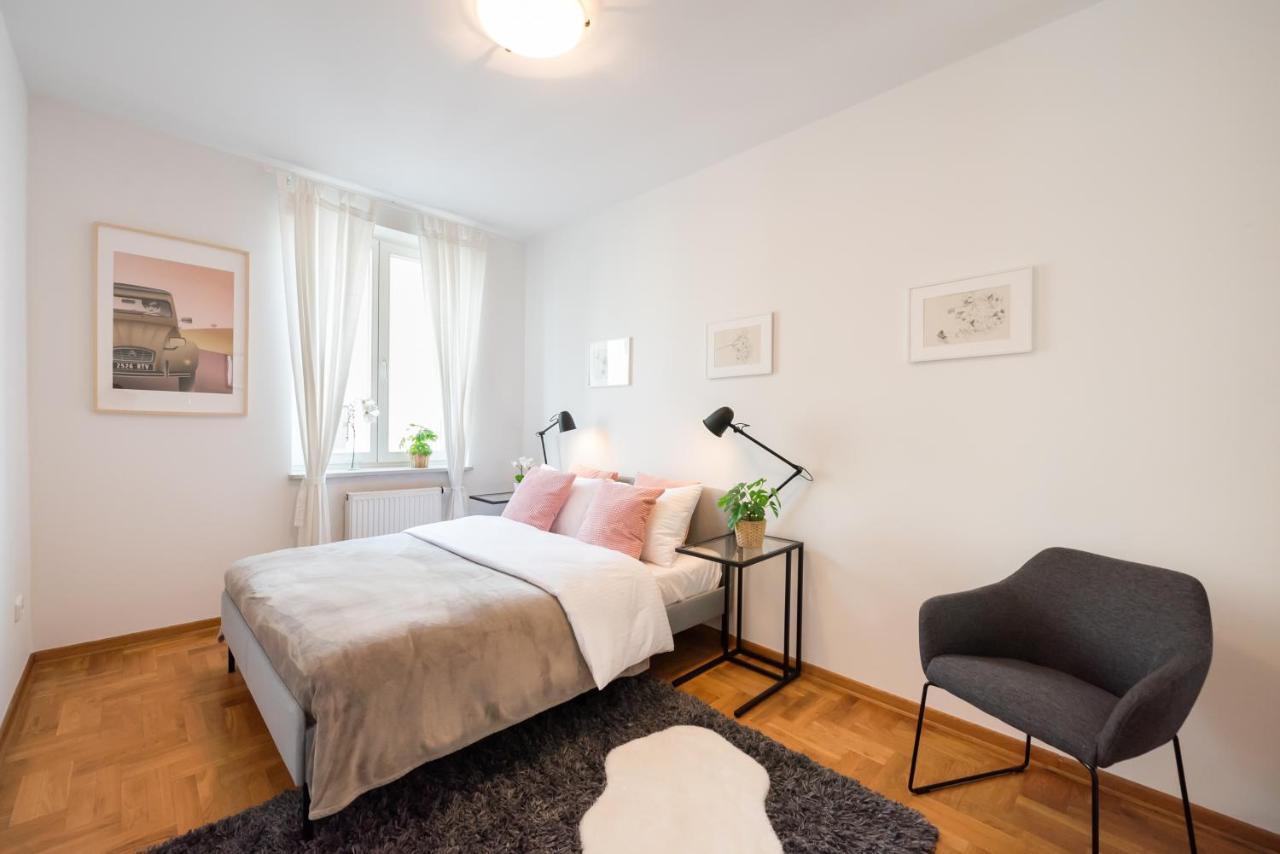 New Town Spacious Apartment Warsaw Luaran gambar